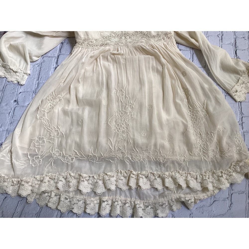 Free People Cream Lace Embroidered Boho Mini Dress Long Sleeve High Low Ivory - Picture 3 of 6